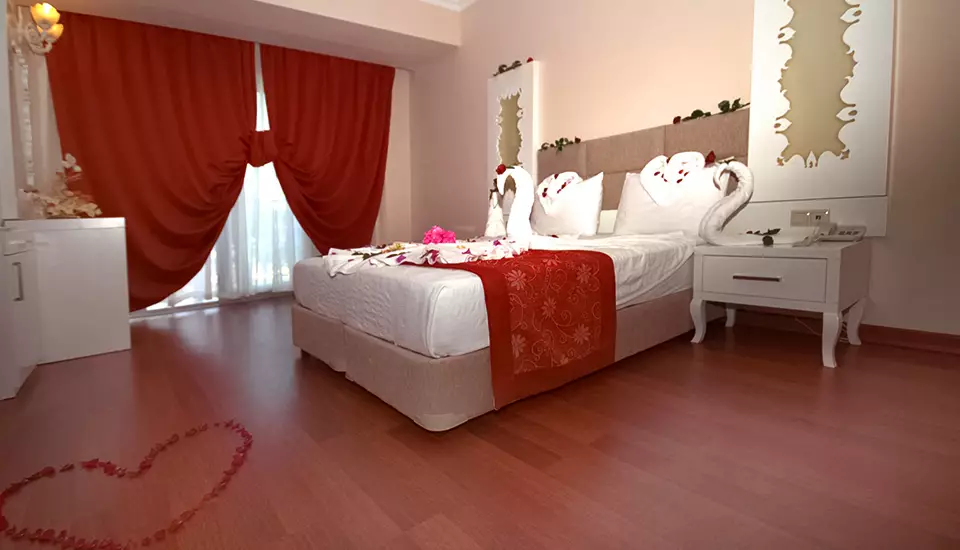 هتل گرند میرامور آنتالیا